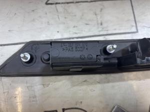 Ручка открывания багажника 8P4827574 