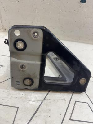 Кронштейн крепления крыла 4F0821136A Audi A6 C6 / S6 C6 / RS6 C6