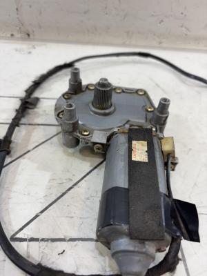 Стеклоподъемник электрический передний правый 4A0959802 Audi A6 C4