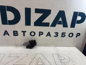 Моторчик стеклоподъемника передний правый 4A0959802D Audi A6 C4