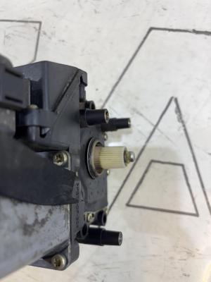 Моторчик стеклоподъемника передний левый 4A0959802B Audi A6 C4