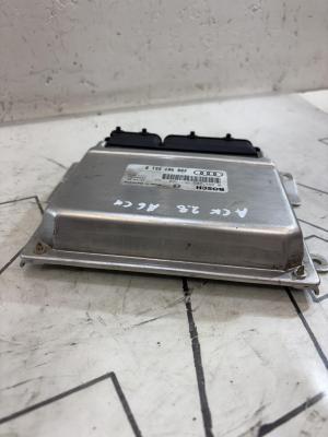 Блок управления двигателем (ДВС) 4D0907551B Audi A8 D2 / S8 D2