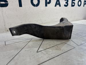 Кронштейн переднего крыла 8E0821138B Audi A4 B6