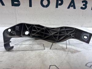 Кронштейн переднего крыла 8E0821138B Audi A4 B6