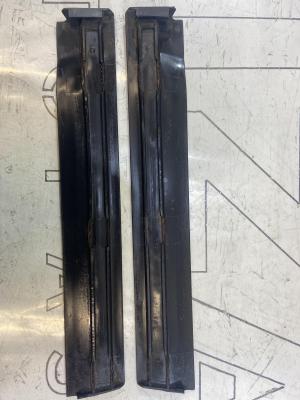 Нижние молдинги (резинки) дверей Audi 80 B4 Cabriolet 895853959A 