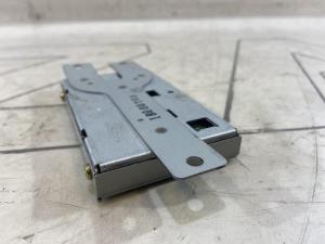 Усилитель антенны 8E0035530 Audi A4 B6