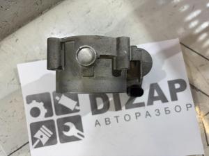 дроссельная заслонка 077133062A 