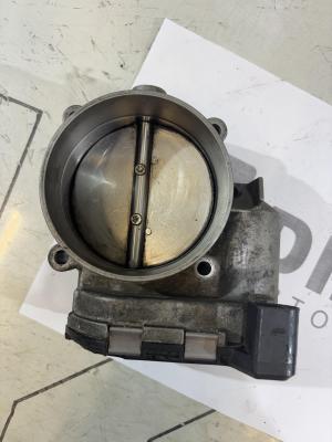 дроссельная заслонка 077133062A 