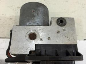 Блок ABS (насос) 8E0614111AS Audi A4 B6