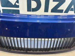 Бампер передний 1Z0807221D Skoda Octavia RS II