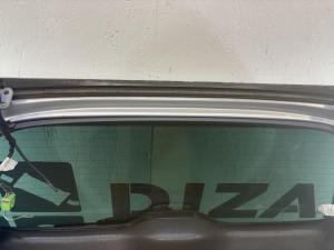 Крышка багажника  Volkswagen Touareg I