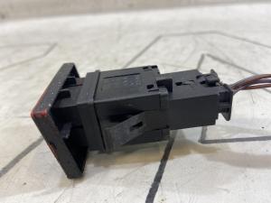 Выключатель авар. свет. сигн. 7L6953235 Volkswagen Touareg I