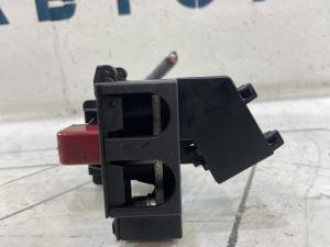 Клемма аккумулятора плюс 7L0937401 Volkswagen Touareg I