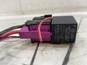 Реле 3D0951253A Volkswagen Touareg I