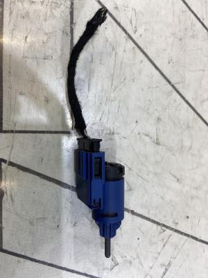 Выключатель педали сцепления 7L6927189 Volkswagen Touareg I