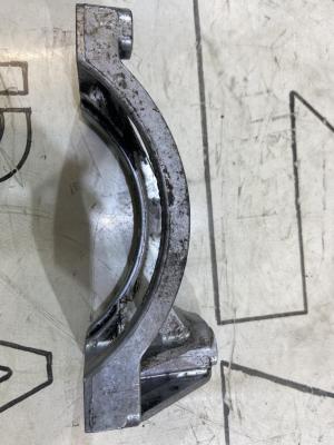 Крепление компрессора кондиционера 070260885A Volkswagen Touareg I