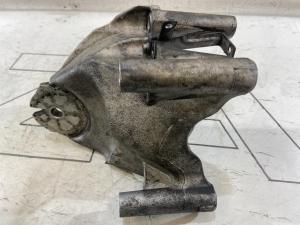 Опора 070199308A Volkswagen Touareg I