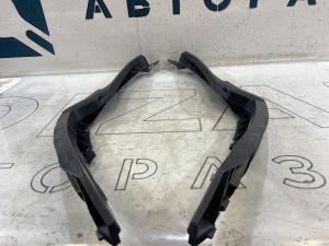 Кронштейн переднего бампера правый/левый 1Z0807184D Skoda Octavia II рест