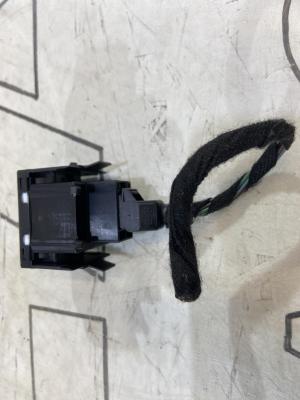 Переключатель корректорафар 1Z0941333 Skoda Octavia II рест