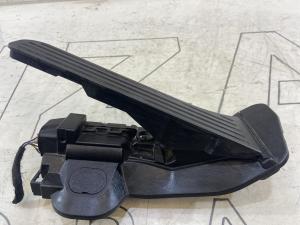 Педаль акселератора сэлектронным модулем 1K2721503AJ Skoda Octavia II рест