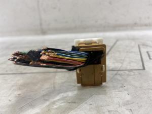 Разъём блока комфорта 1K0937702F Skoda Octavia II рест