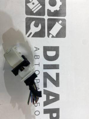 Разъём блока комфорта 1K0937702E Skoda Octavia II рест