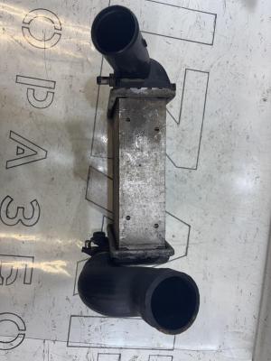 Интеркулер 078145806F 