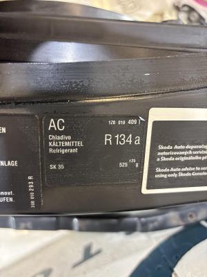 Передняя панель (телевизор) в сборе 1Z0010409T Skoda Octavia