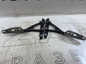 Петли крышки багажника  левая правая 4F5827302 Audi A6 C6