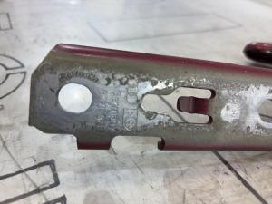 Петли капота левая правая 4F0823302 Audi A6 C6 / S6 C6 / RS6 C6