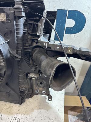 Панель передняя (телевизор) 1J0973737 Skoda Octavia