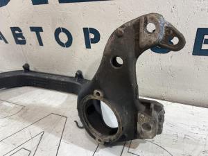 Кронштейн опоры двигателя 7L6199207 Volkswagen Touareg I