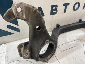 Кронштейн опоры двигателя 7L6199207 Volkswagen Touareg I