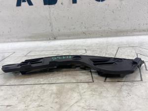 Кронштейн заднего бампера левый 7L6807393 Volkswagen Touareg I