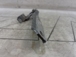 Петля капота правая 4B0823302D Audi A6 C5 / A6 C5 Allroad