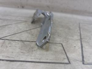 Петля капота левая 4B0823301D Audi A6 C5 / A6 C5 Allroad