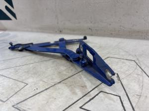 Петля крышки багажника 8E5827302C Audi A4 B6 sedan