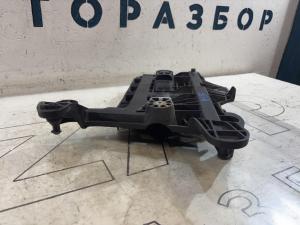 Площадка под АКБ 1K0915333C Volkswagen Jetta MK5