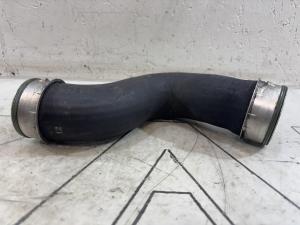 Патрубок интеркулера 1K0145832E Volkswagen Jetta MK5