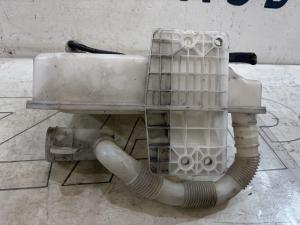 Бачок стеклоомывателя 1K0955453R Volkswagen Jetta MK5