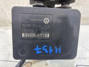 Блок управления ABS 1K0907379AA Volkswagen Jetta MK5