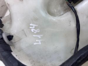 Бачок стеклоомывателя 1K0955453R Volkswagen Jetta MK5