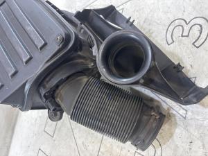 Корпус воздушного фильтра 1K0129607AL Volkswagen Jetta MK5