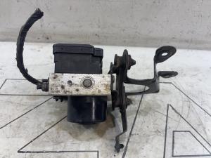 Блок управления ABS 1K0907379AK Volkswagen Jetta MK5