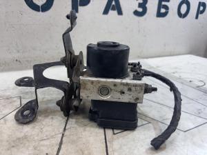 Блок управления ABS 1K0907379AK Volkswagen Jetta MK5