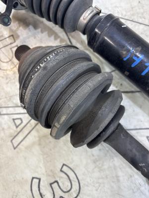 Приводы передние 1K0407271EE Skoda Octavia RS II