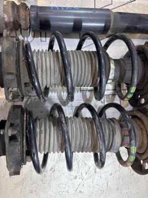 Амортизаторы с пружинами 1K0413031BE Skoda Octavia II рест