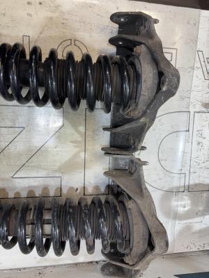 Амортизаторы с пружинами передние 7L6413031L Volkswagen Touareg I