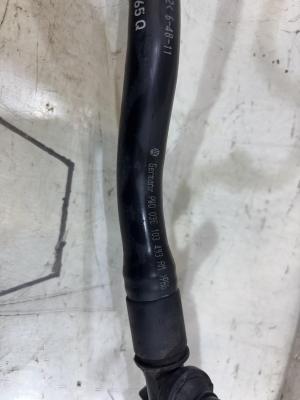 Трубка масляного радиатора 03C103493AM 