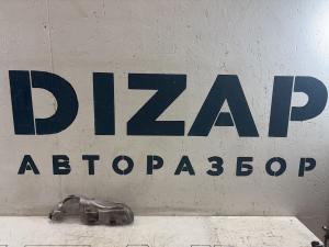 Теплоуловительный щиток 03C253041BH Skoda Octavia II рест